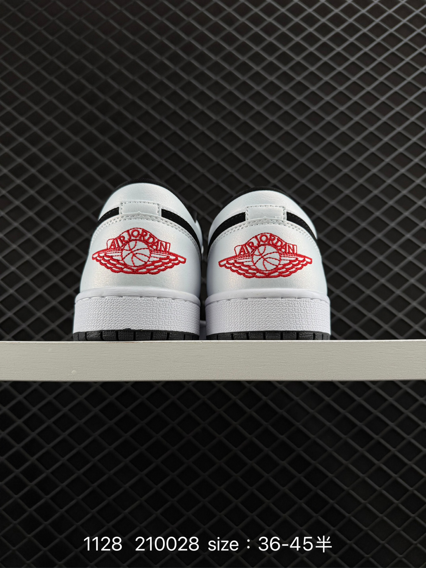 Air Jordan 1 Low AJ1